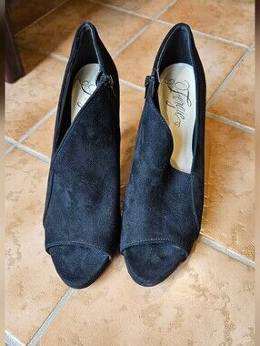 Fergie Black Suede Open‑Toe Heel Booties